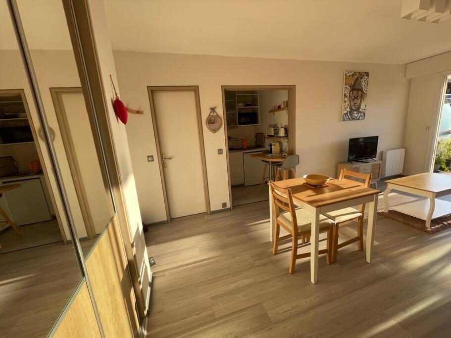 Petit Studio Zen Avec Parking Gratuit Reserve Houlgate Dış mekan fotoğraf